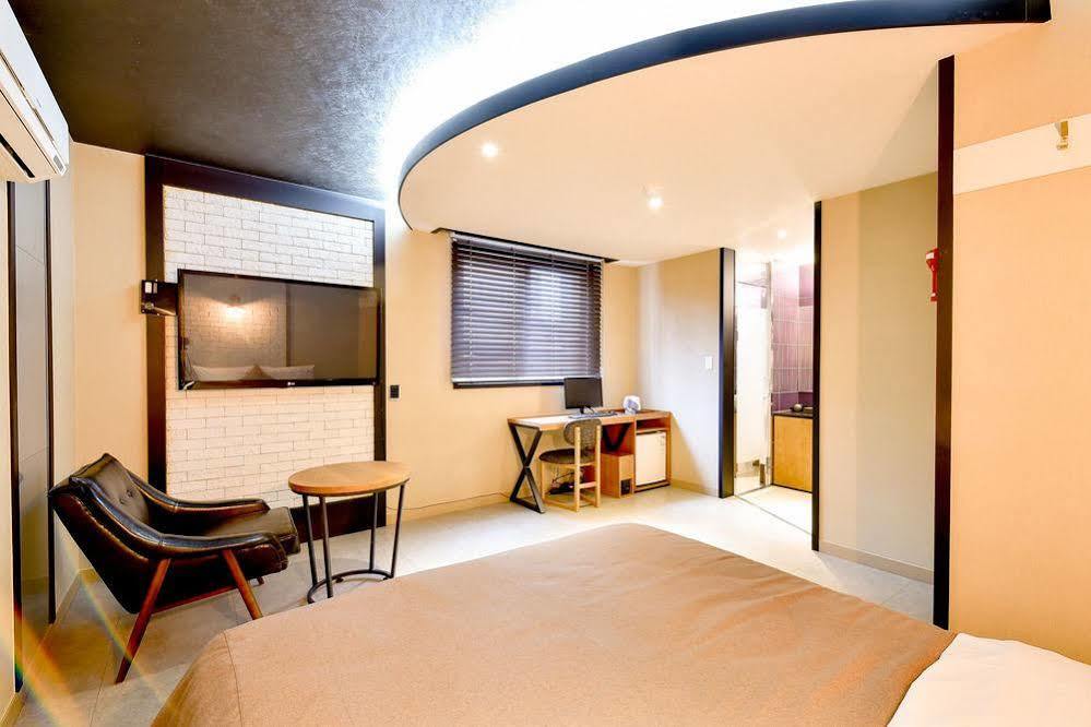 Hotel Ignis Oncheonjang Busan Esterno foto